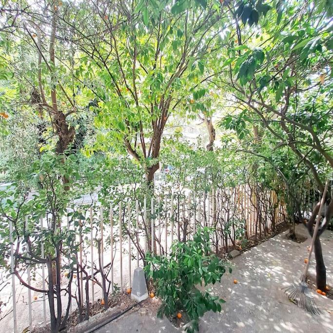 20' From The Airport,20' From The Center Of Athens Apartman Kültér fotó
